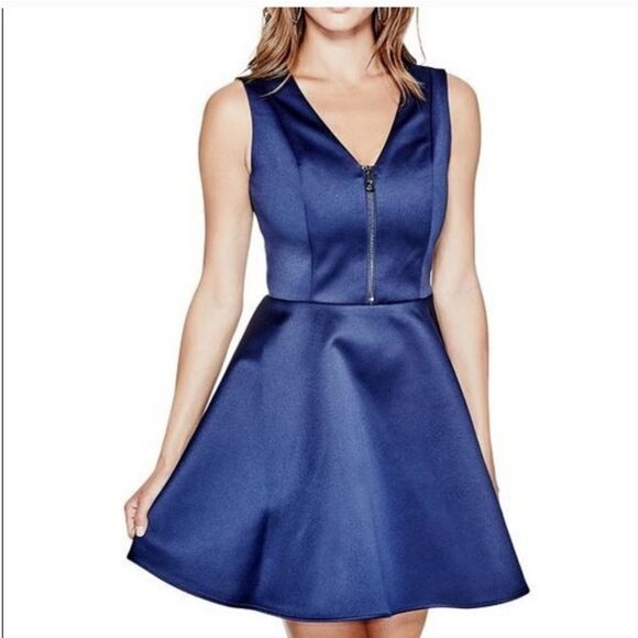 Guess dress  - Picture 1 of 4